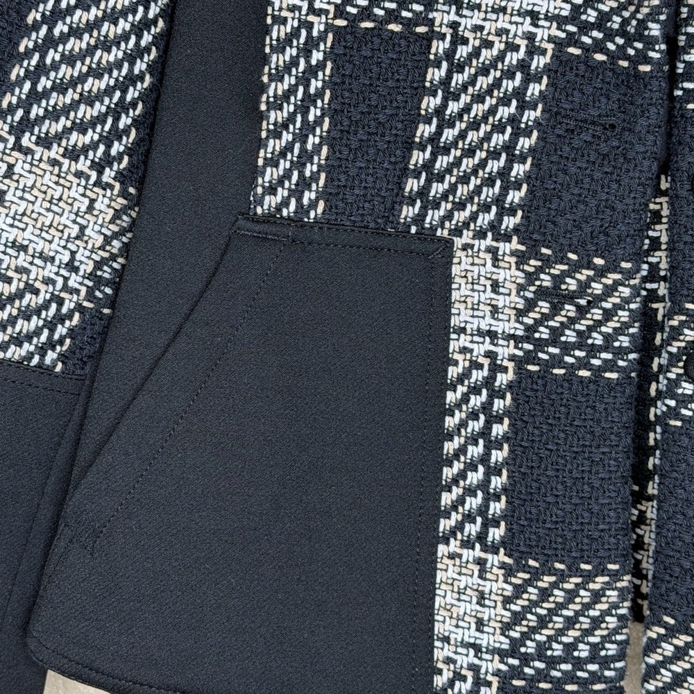 White House Black Market Black and White Plaid Blazer Textured Career Workwear - Picture 13 of 16